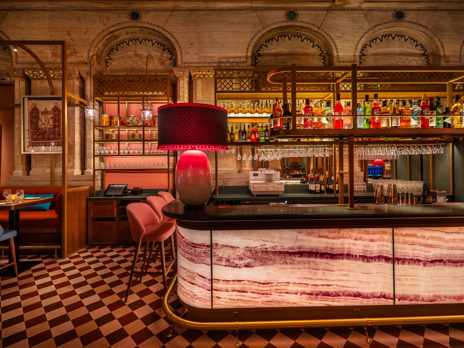 Hotel And Restaurant Management Jobs: Your Complete Career Guide To Success