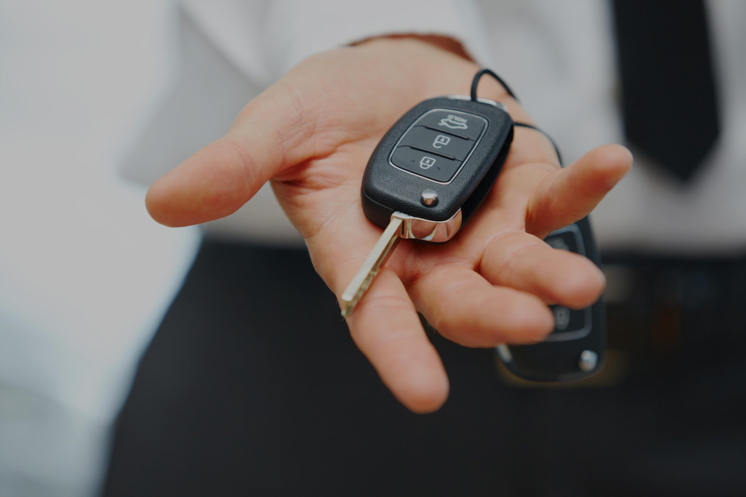 Lost Your Car Keys? Find the Best Car Key Maker in Dubai