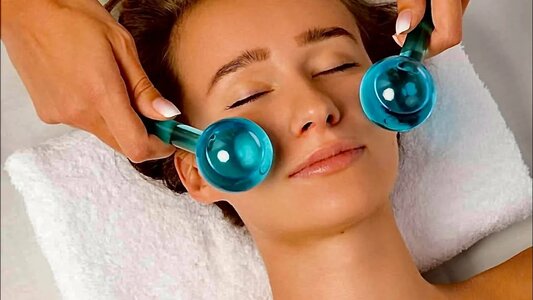 How Can Red Carpet Facial Improve Skin Hydration Fast?