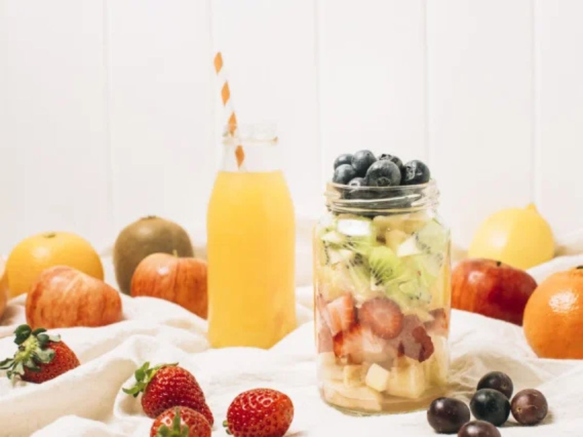 Detox Program Stockport: How Diet Helps Cleanse Your Body Naturally