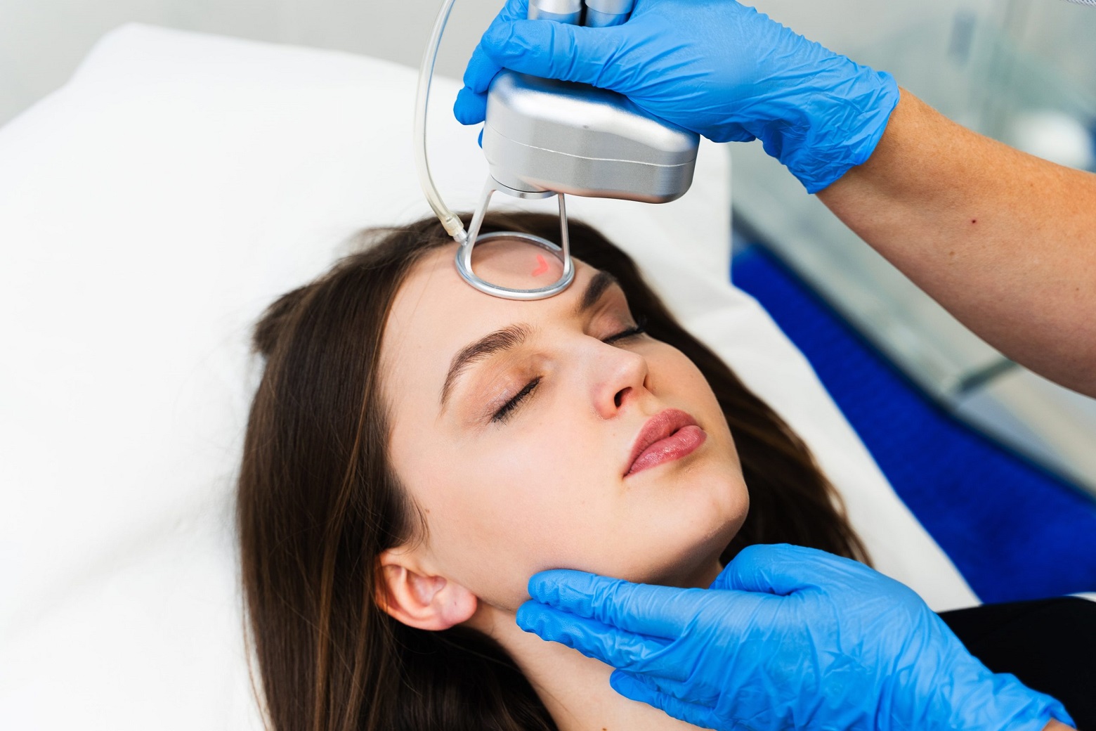 What Skin Issues Fractional CO2 Laser Treatment Helps