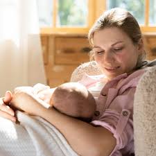 Lactation Consultant in Pune – Dr Preeti Deshmukh