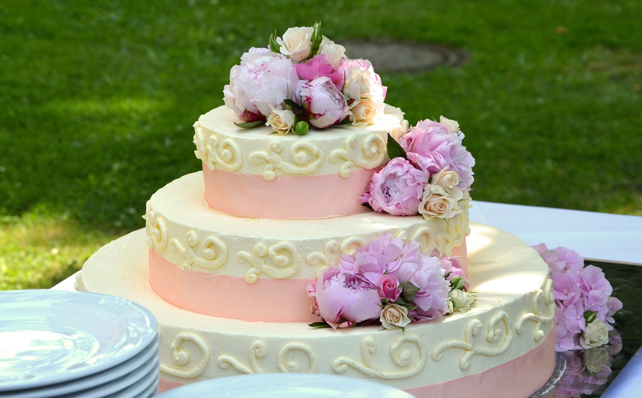 Order Cakes Online in India – Fresh Cakes Delivered to Your Doorstep