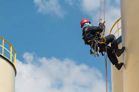 Why Working at Heights Training Is Essential for Modern Workplace Safety