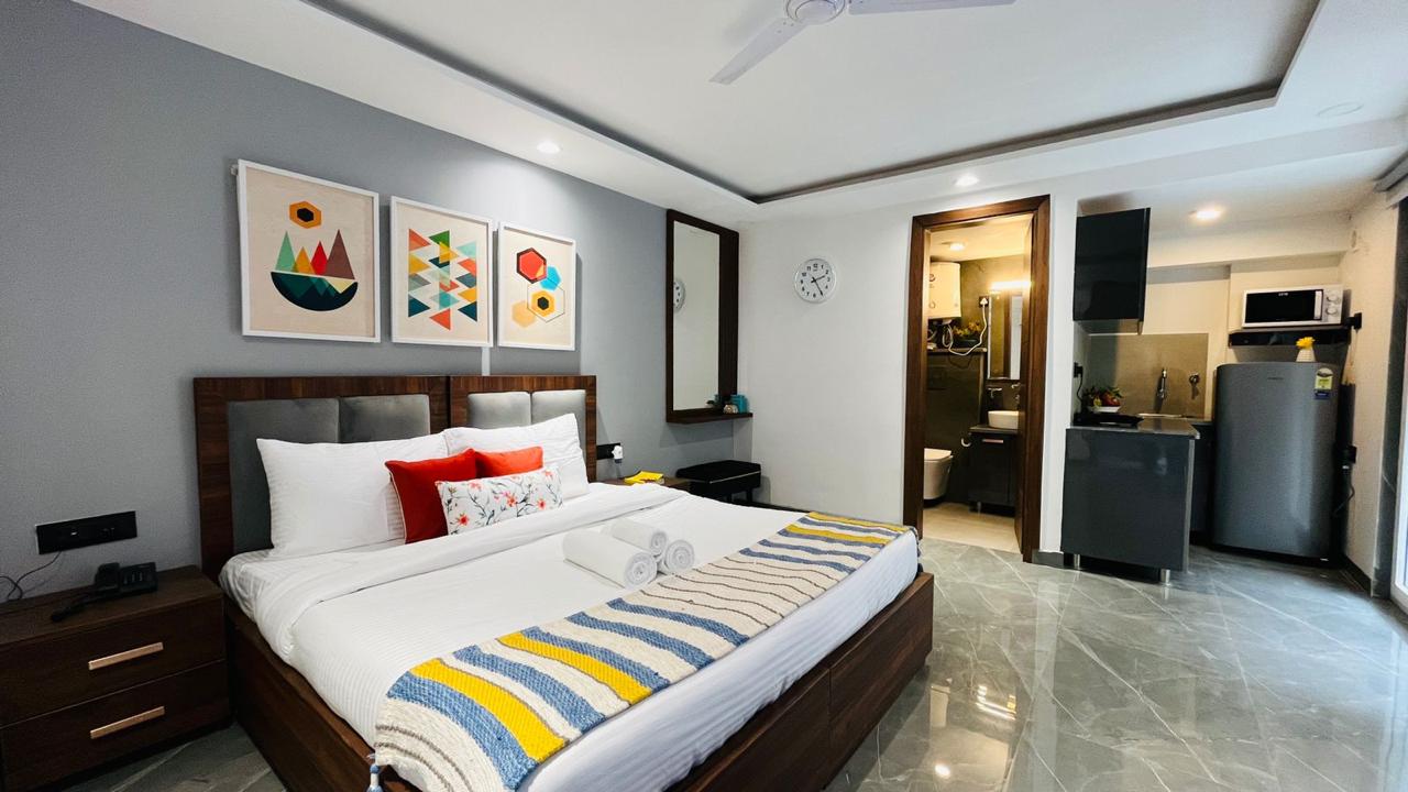 Service Apartments Near Golf Course Road Gurgaon Why ZEN Suites Is the Smart Choice for Modern Travellers
