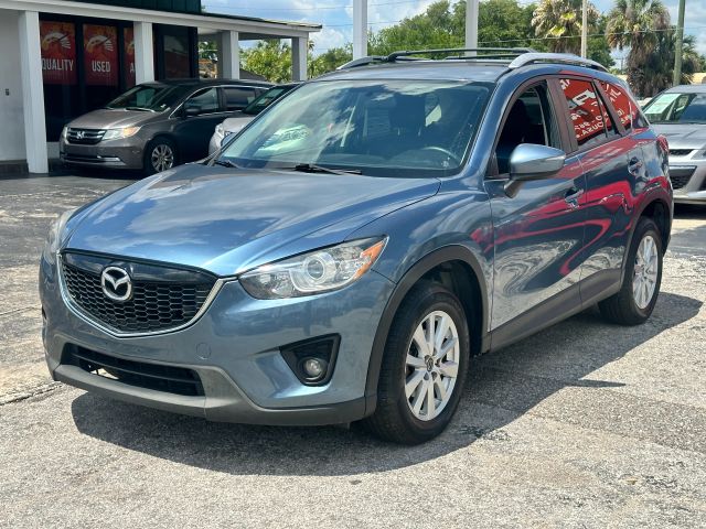How Used Car Dealerships in Lakeland Are Meeting Modern Buyer Expectations