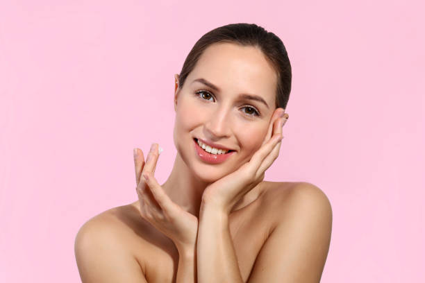 Can HIFU Abu Dhabi Improve Facial Contours Naturally?