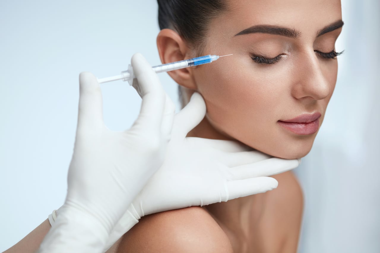 Can Under-Eye Filler Reduce Dark Circles Naturally?