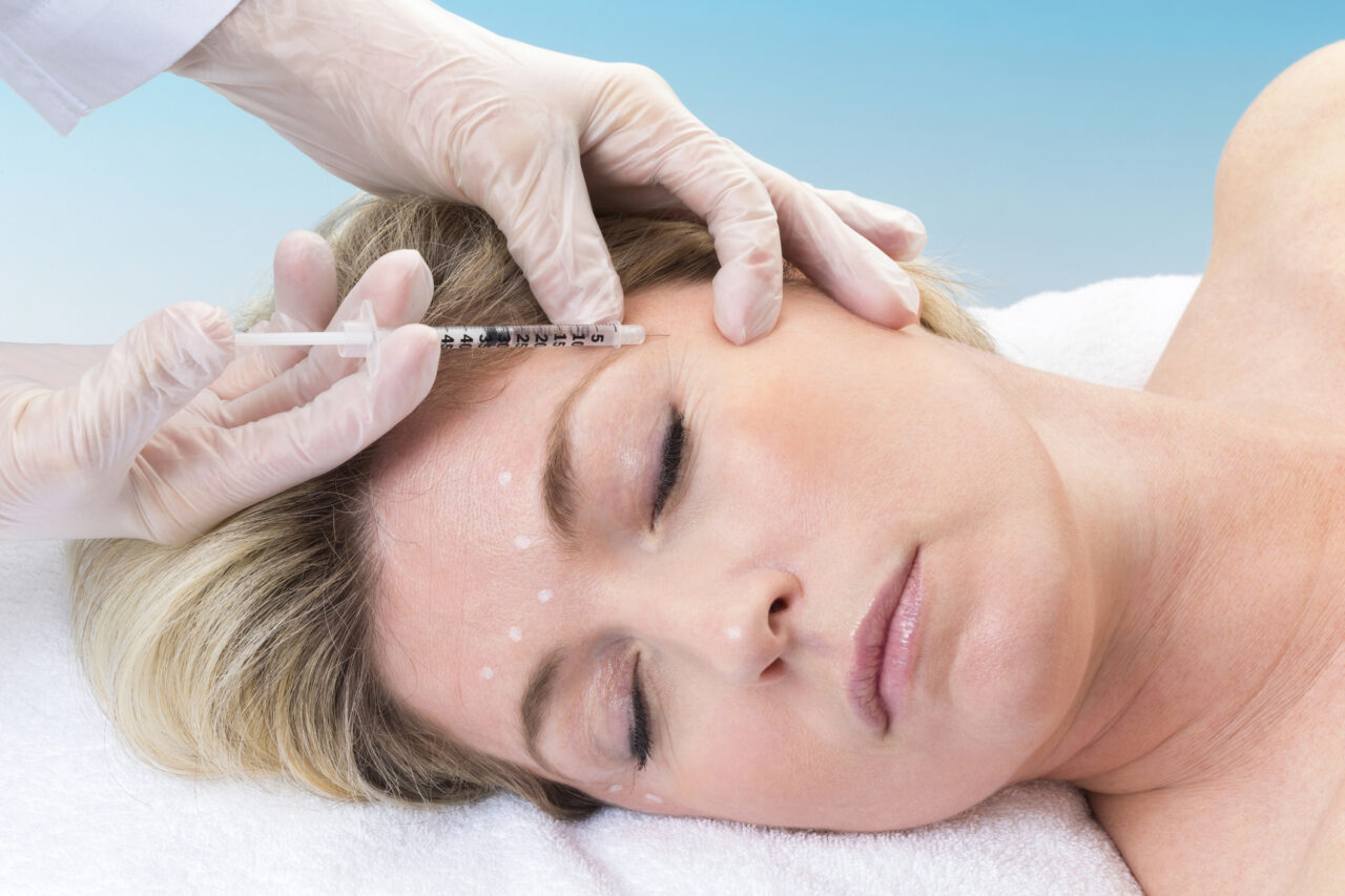 How Does Skin Booster Injection Restore Skin Freshness?