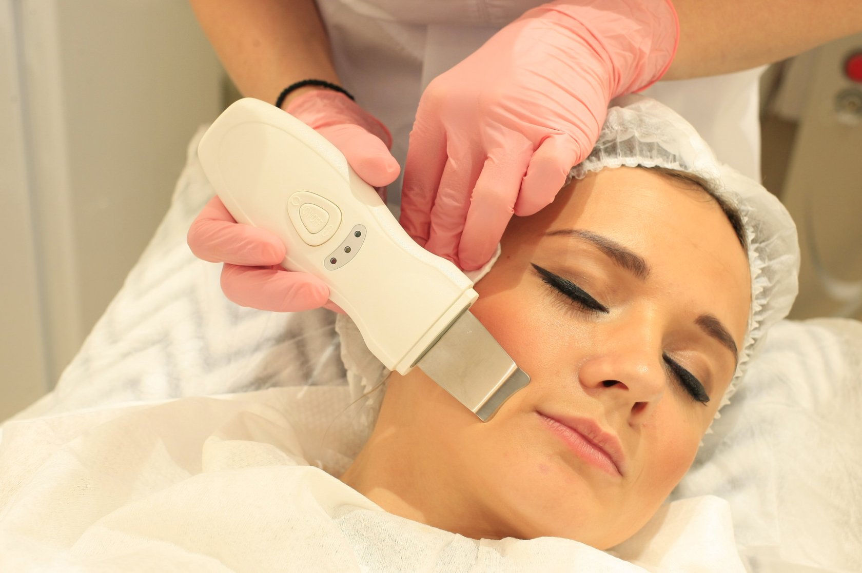 What Makes Skin Resurfacing Popular for Skin Renewal?