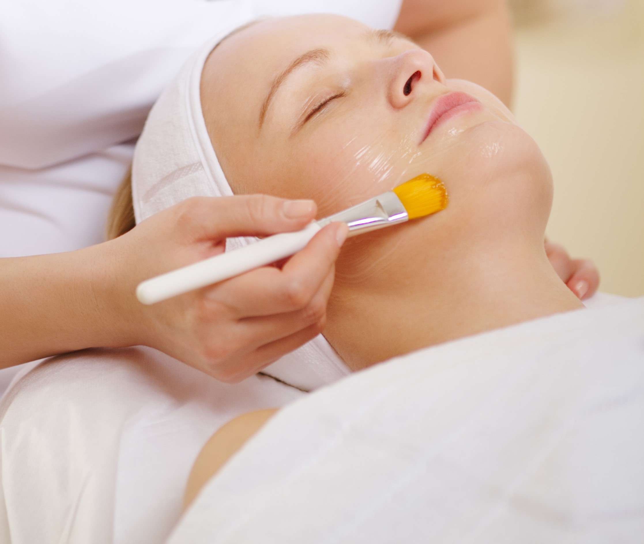 What Skin Concerns Can Chemical Peel Treat Best?