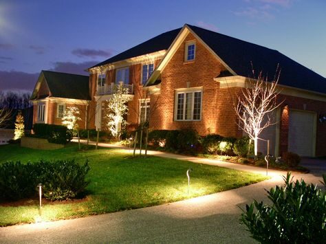 Why Professional Outdoor Light Installation Helps Highlight Landscaping?