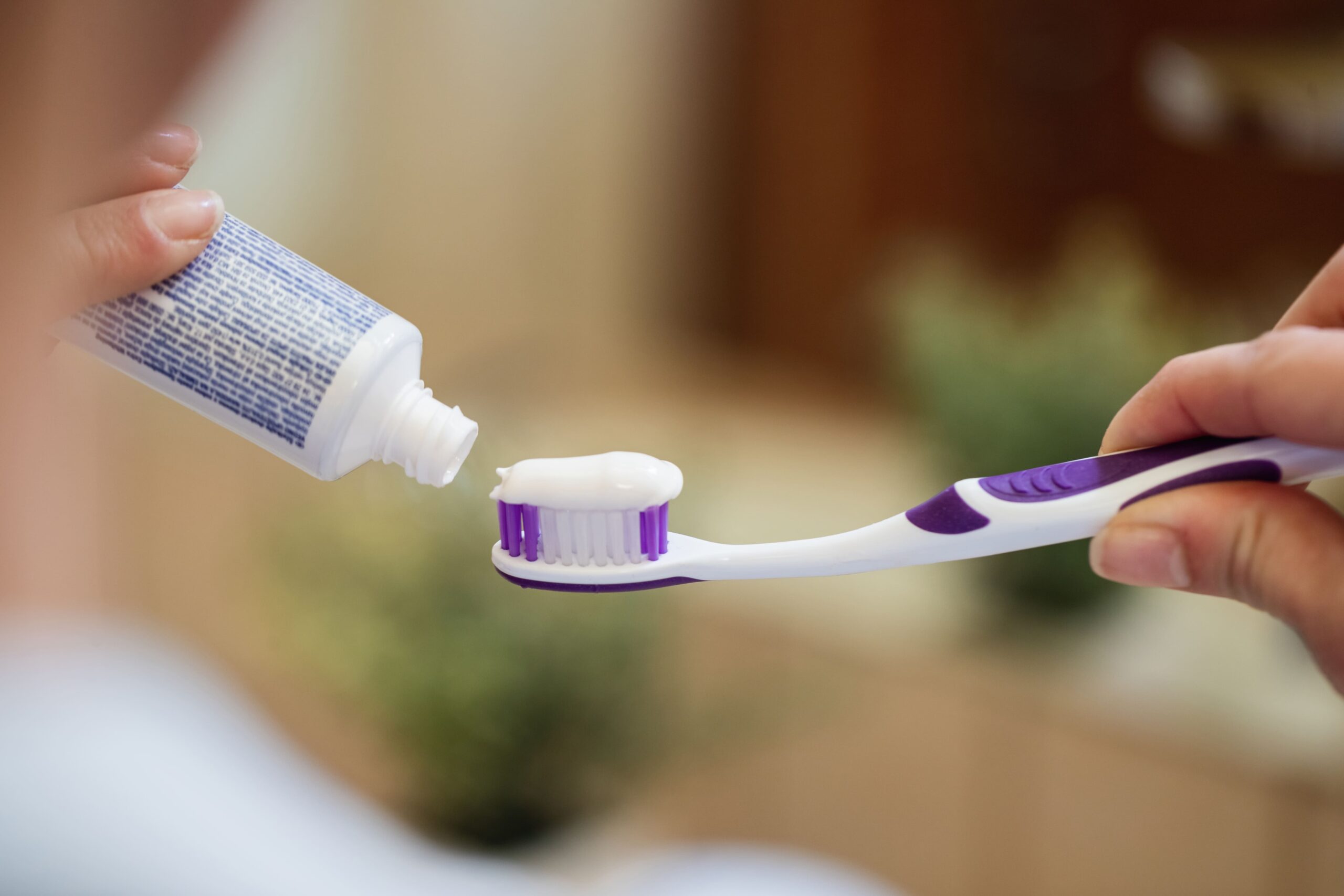 Why Hydroxyapatite Toothpaste Is Gaining Attention in Modern Oral Care
