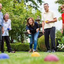When to consider moving into a senior-focused environment