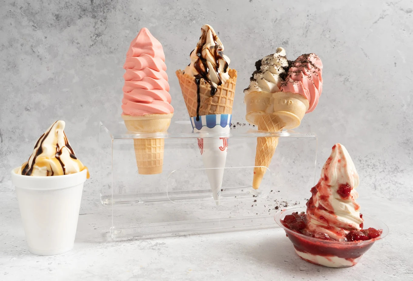 What Makes an Ice Cream Truck a Surprise Hit at Summer Parties in Schaumburg?