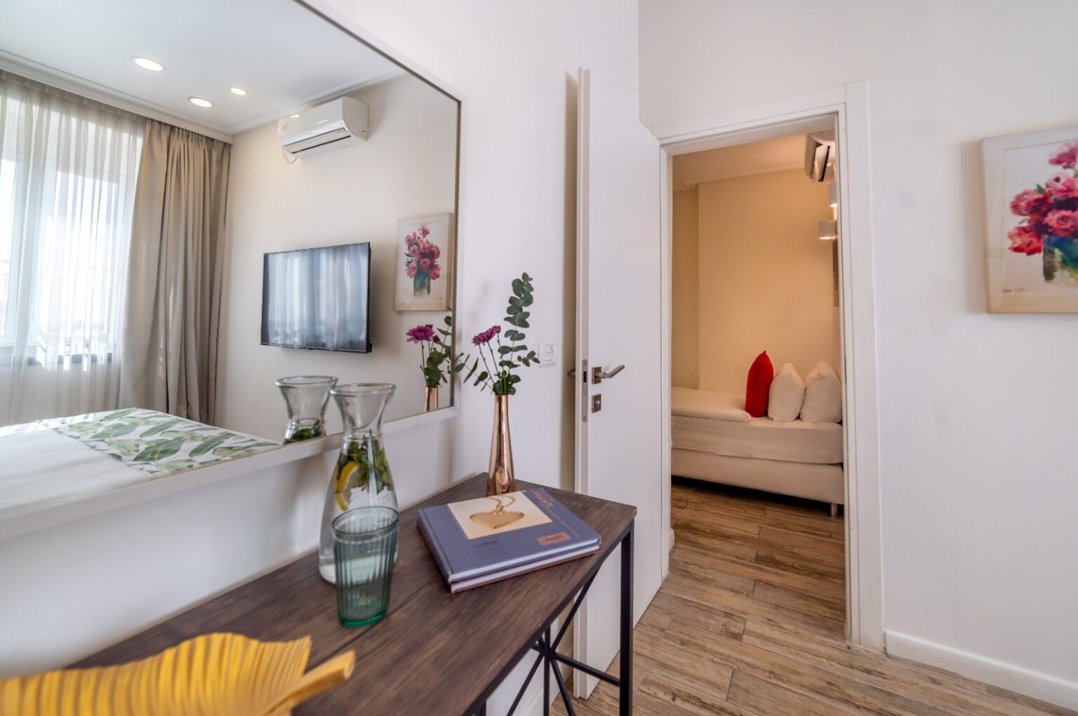 Shabbat Groom at the Hotel: Combining Tradition, Comfort, and Luxury