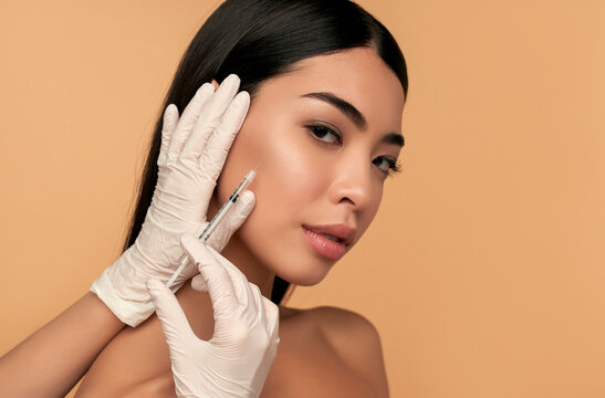 Can Cheek Fillers Enhance Undefined Cheekbone Structure?
