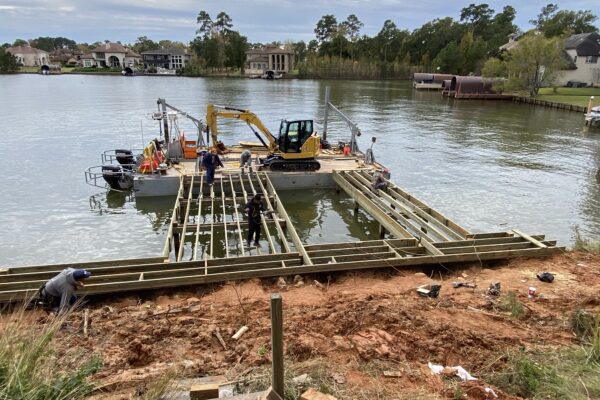 Why Hiring Experienced Pier Contractors Matters for a Durable Waterfront Structure