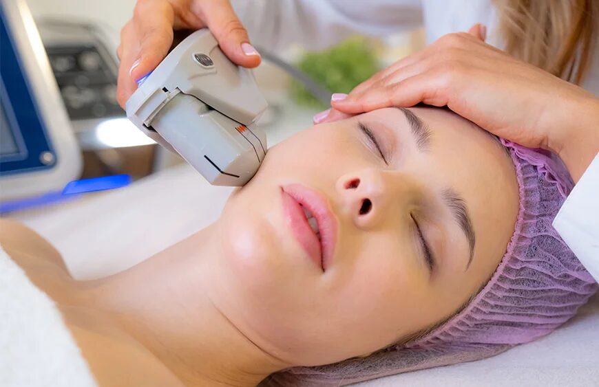 Can HIFU Treatment Help Achieve Firmer Facial Contours?