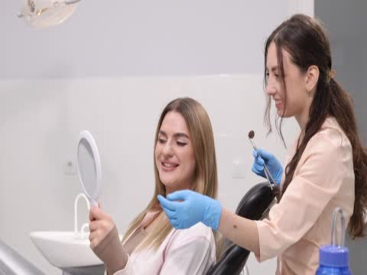 How Full Mouth Dental Implants Restore Confidence and Comfort