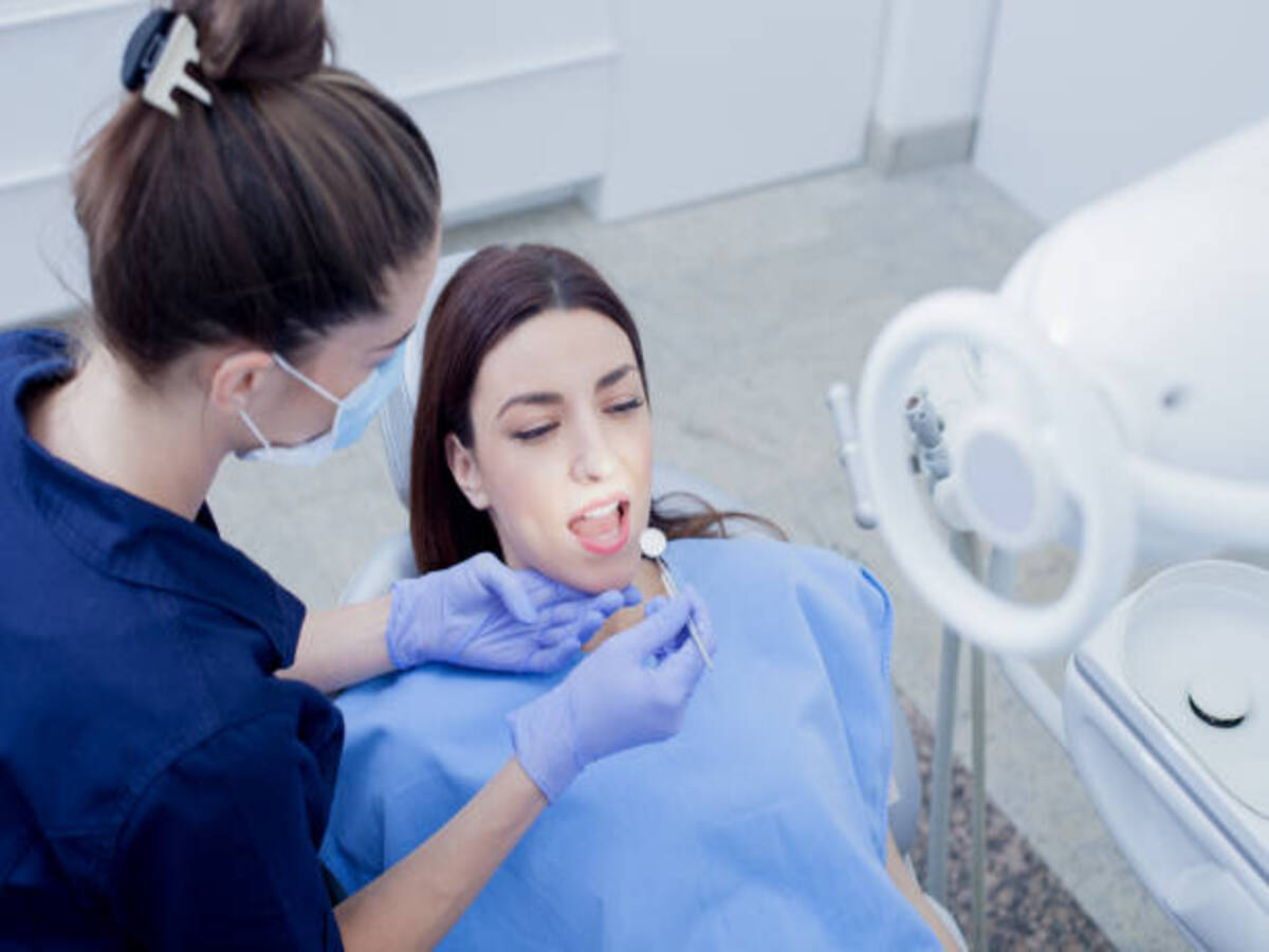Professional Teeth Whitening vs Store Products: What Works Better?