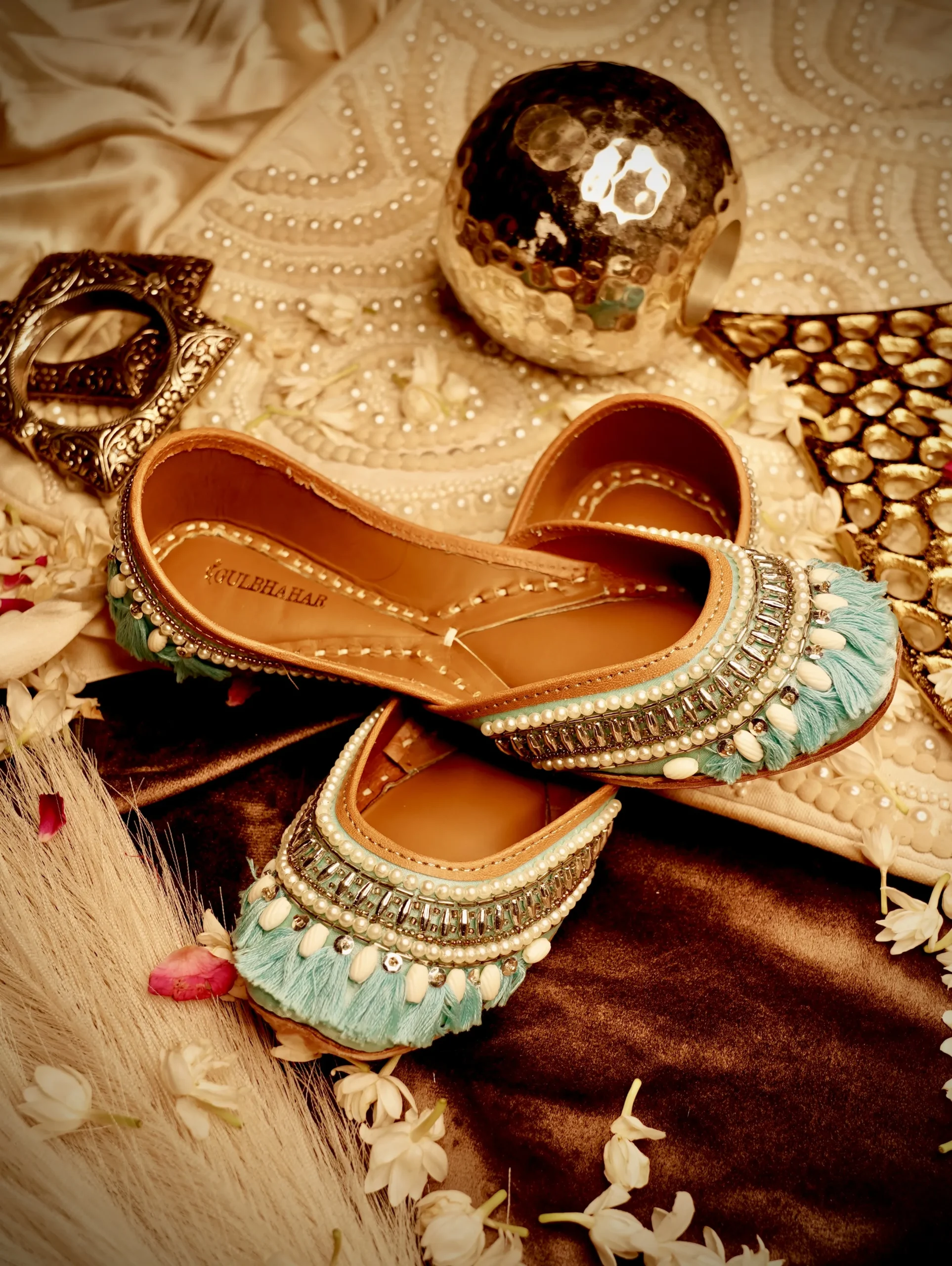 Why Do Women Who Switch to Juttis for Women Never Want to Go Back to Any Other Footwear?