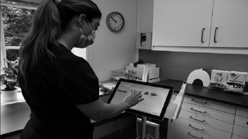 Tandimplantat i Stockholm – Naturligt Leende med Gladdental Clinic