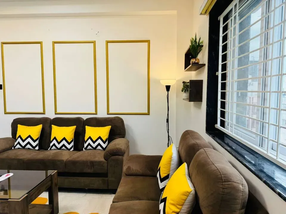 Stay Close to Business Hubs at Service Apartments in Hyderabad