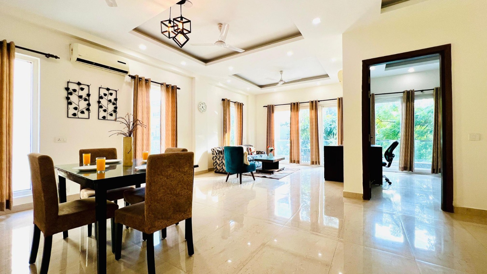 Best Service Apartments In Gurgaon || DLF Cybercity