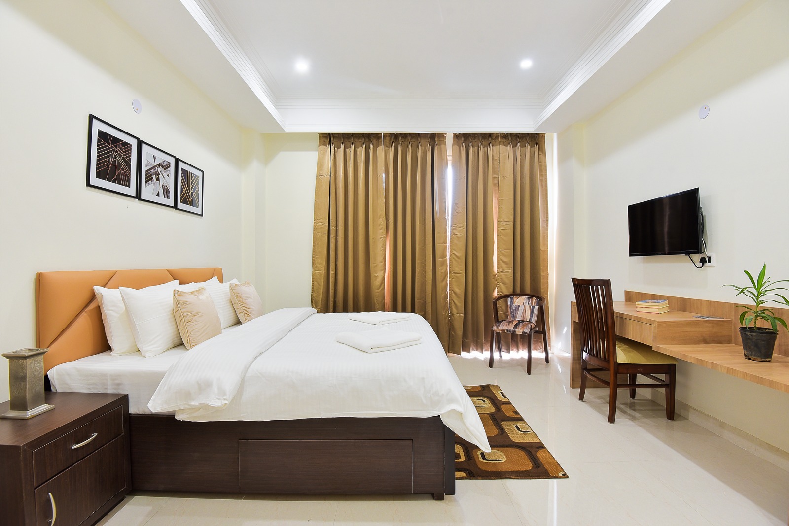 Finding the Best Service Apartments Near Golf Course Road, Gurgaon