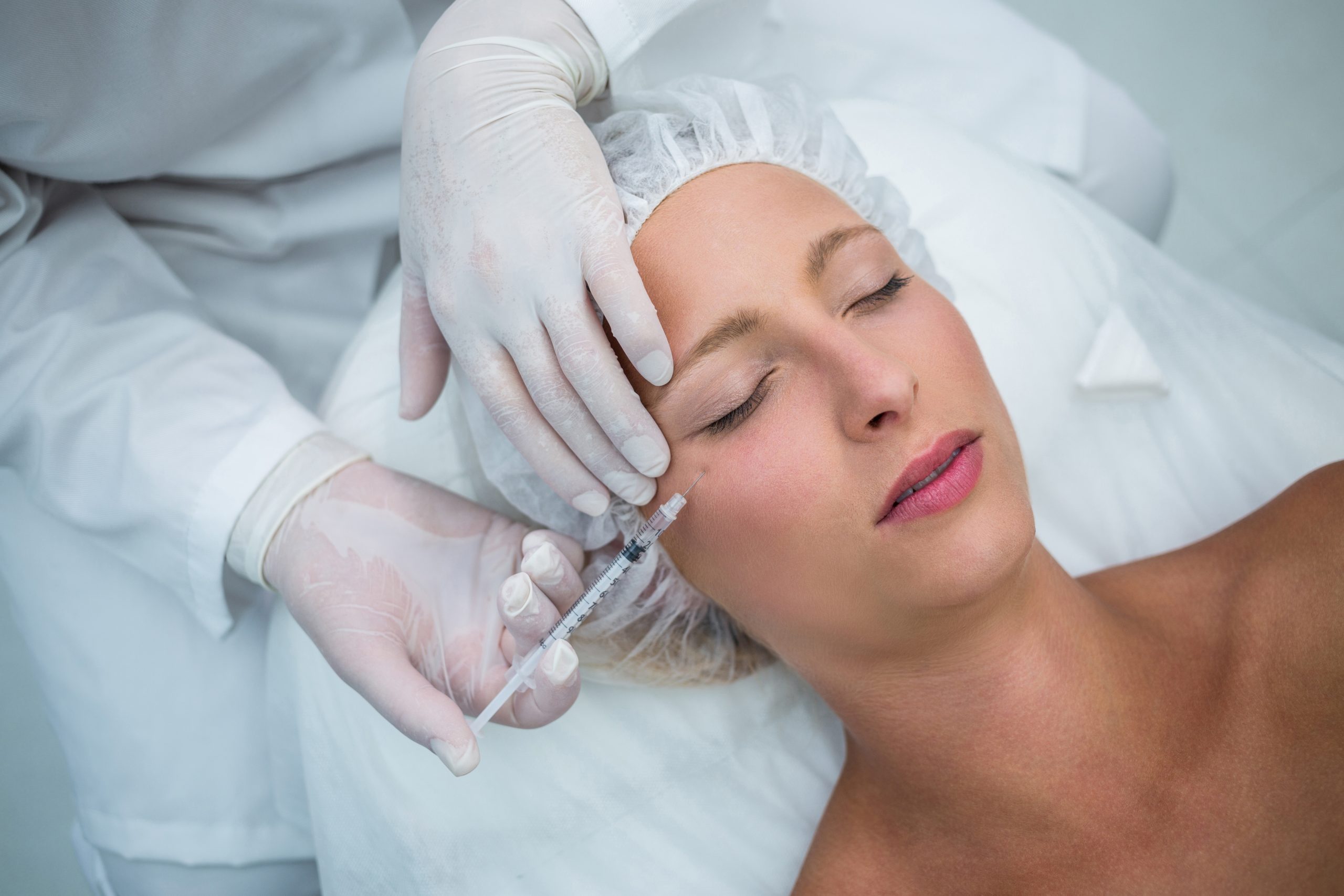 Why Do Dermatologists Recommend Radiesse For Cheeks?