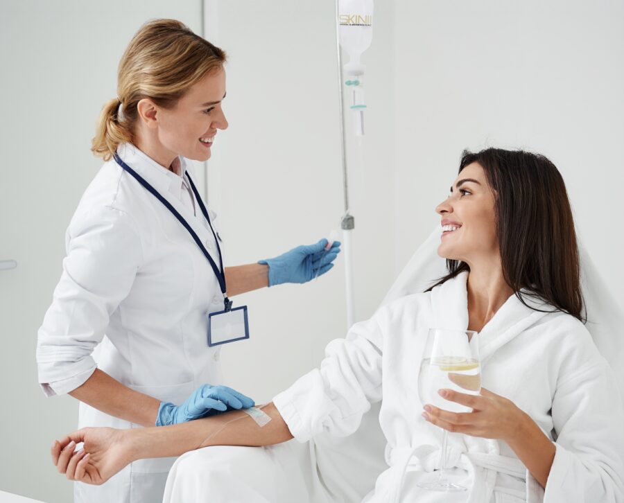 Vitamin IV Drip Dubai: What to Expect During Your Treatment