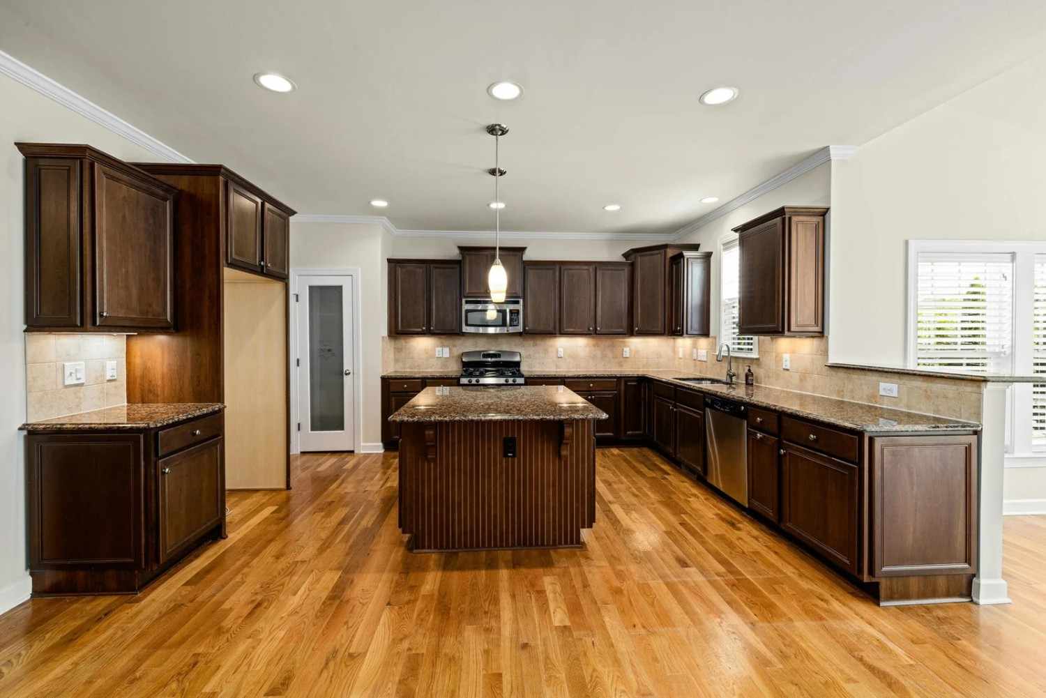 Orlando Kitchen Remodeling: From First Consultation to “Wow” — Here’s What to Expect