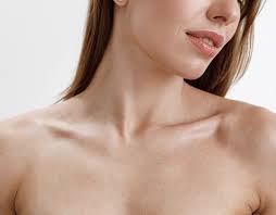 Liposuccion du cou à Paris – Retrouver un Cou Plus Harmonieux