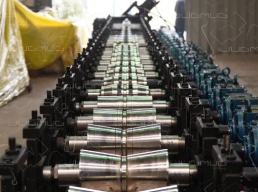 How Pallet Rack Manufacturers Help Businesses Maximize Warehouse Space