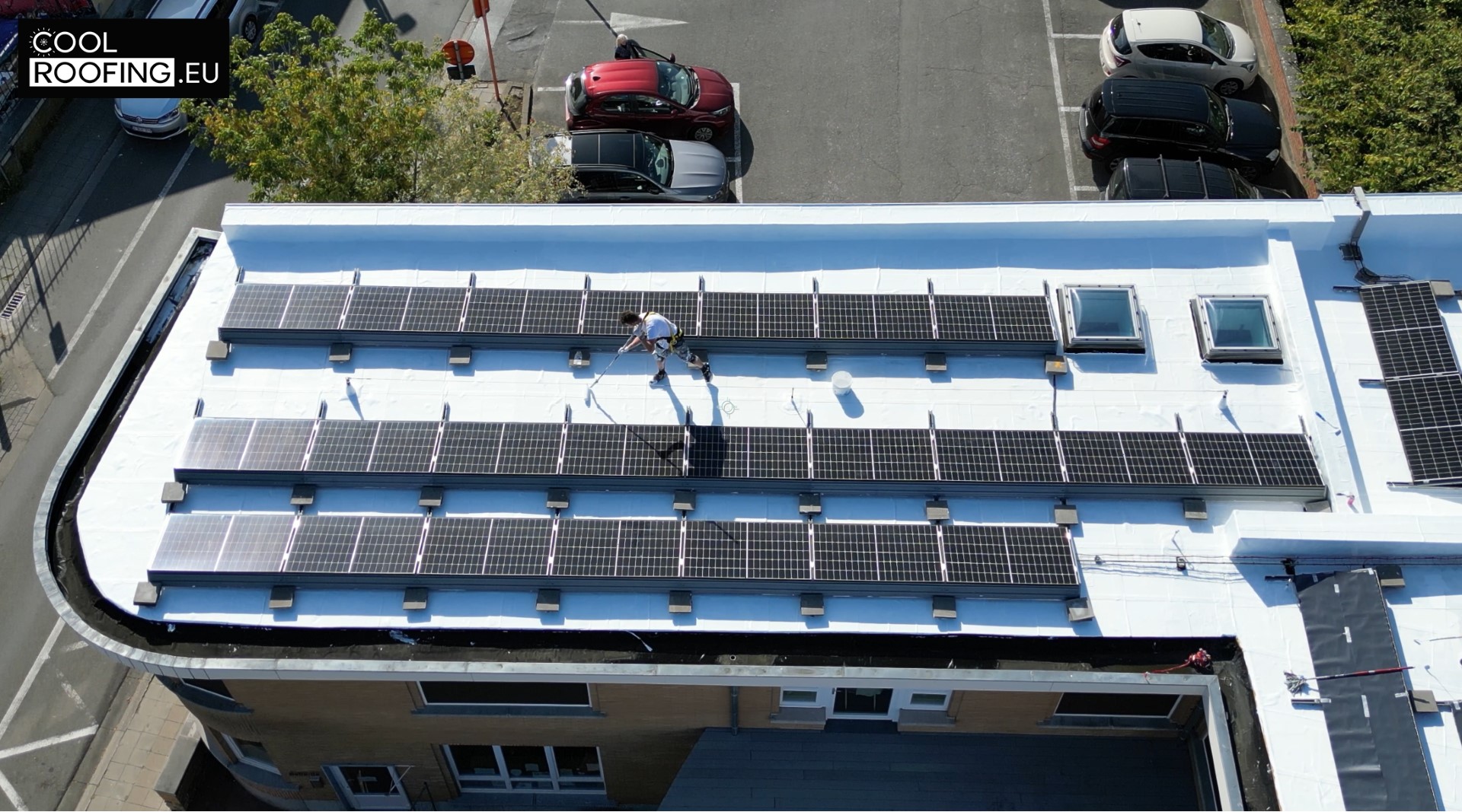 Reflecterende Dak Verf: De Slimme Oplossing Voor Een Koeler En Energiezuiniger Dak