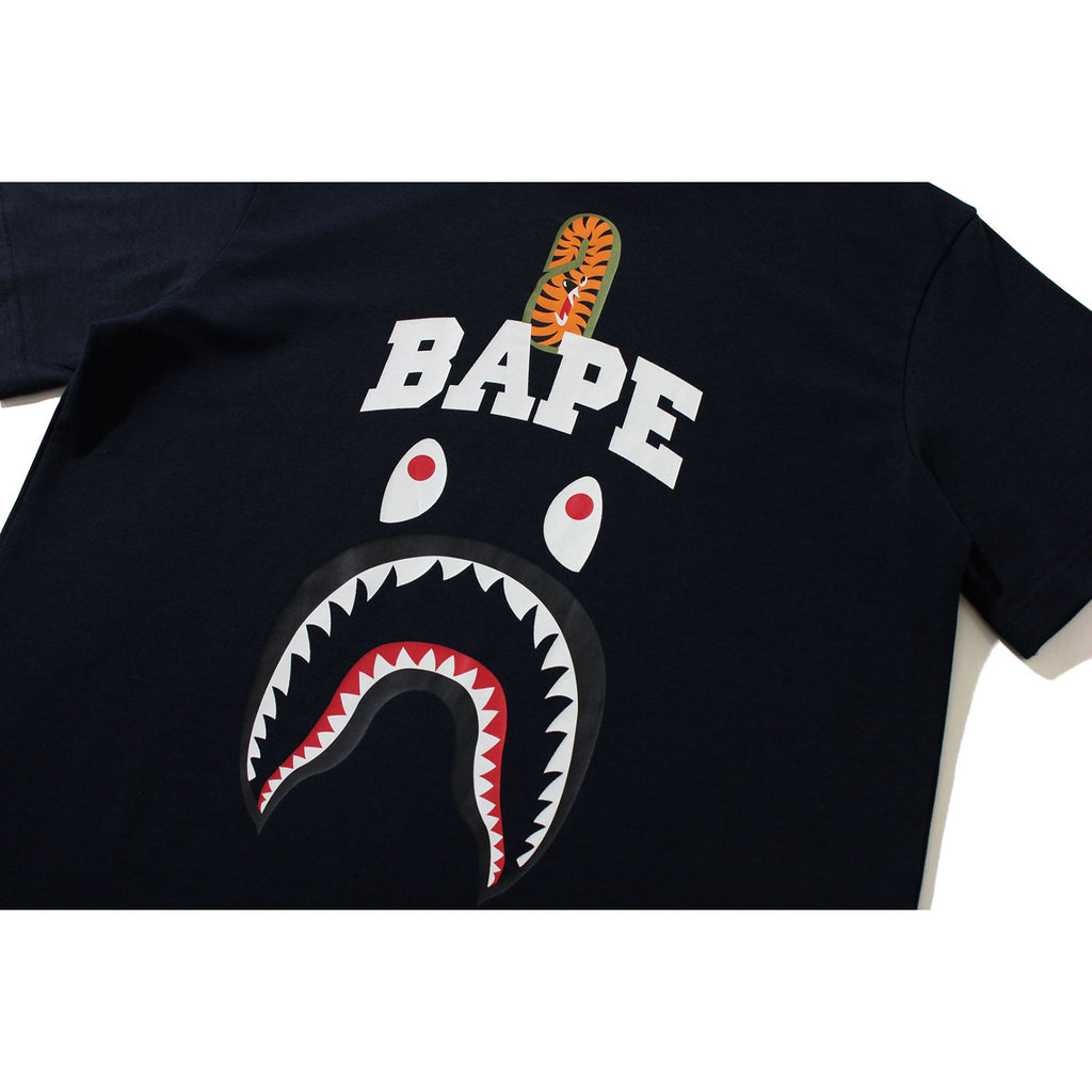 Bape and Bluza Bape: Why This Iconic Streetwear Essential Remains a Global Fashion Favorite