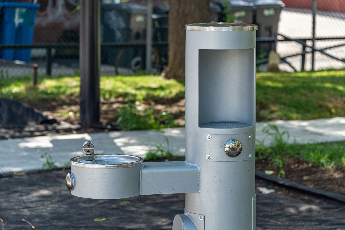 Choosing a Water Bottle Filling Station for Indoor vs Outdoor Installations