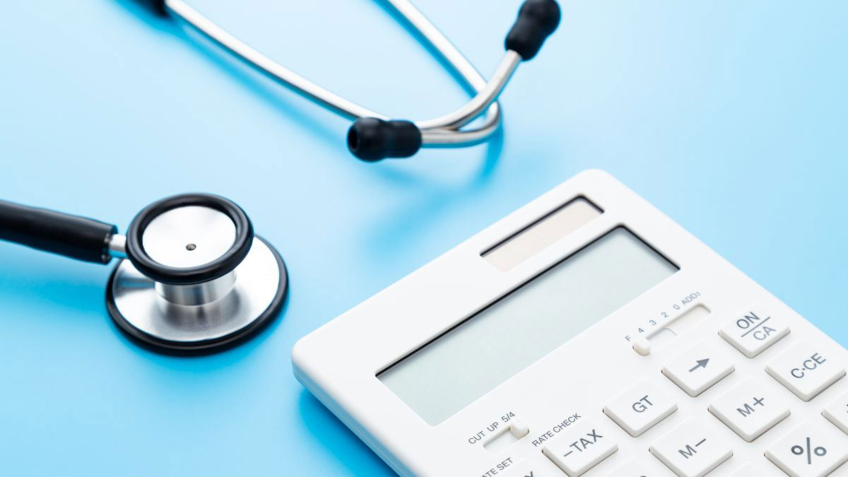 Why Senior Citizens Should Upgrade From Critical Health Insurance to Comprehensive Cover