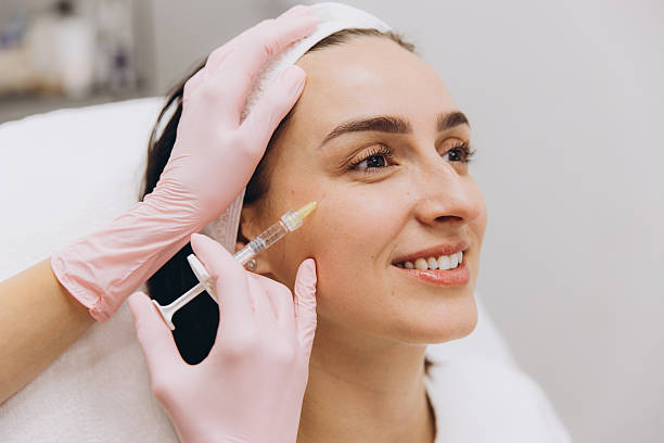 How Do Skin Glowing Injections in Abu Dhabi Improve Texture?