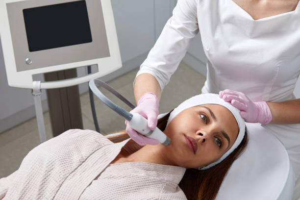 How Does Hydra Facial Promote Healthy Looking Skin?