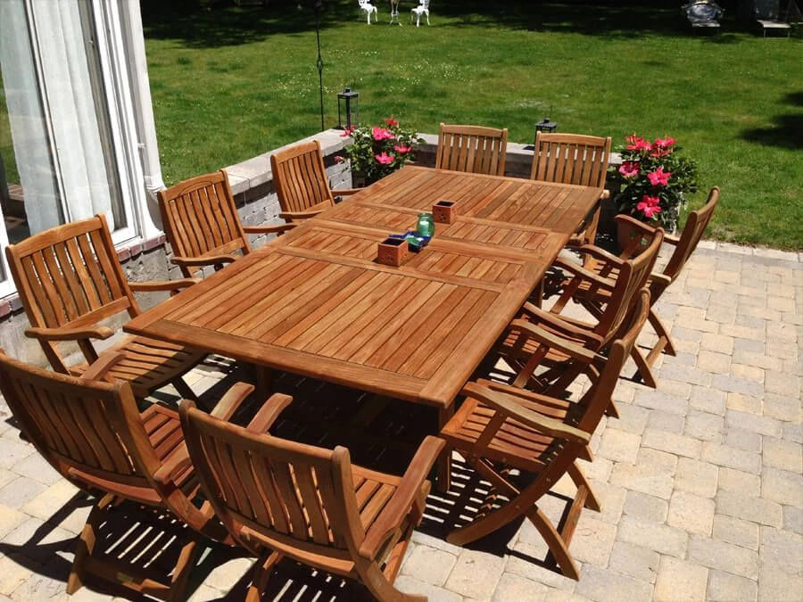 10 Reasons to Invest in Teak Dining Sets for Your Home
