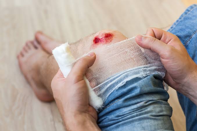 The Benefits of Professional Wound Dressing at Home Services