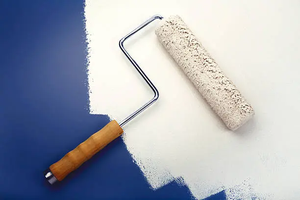 The Advantages of Using a Refillable Paint Roller System