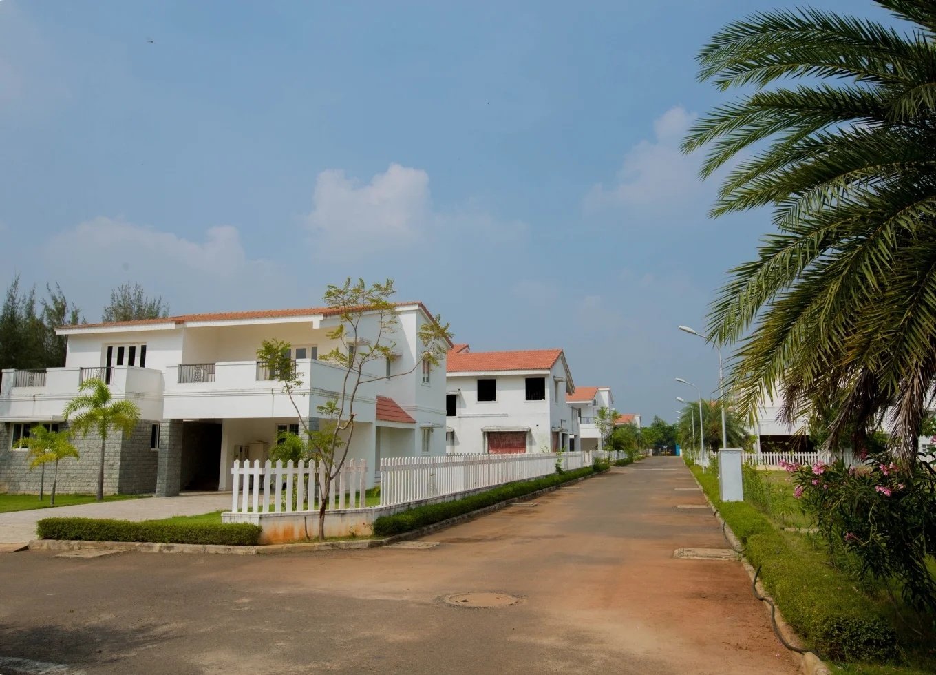 How to Choose the Best Among Good Family Resorts in ECR Chennai